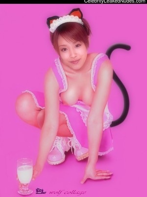 Nude Celebrity Picture Ai Takahashi 25 pic