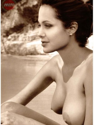 Celeb Naked Angelina Jolie 20 pic