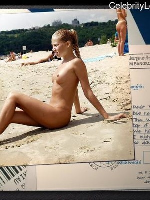 Newest Celebrity Nude Anna Kournikova 13 pic
