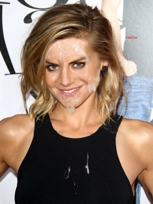 Real Celebrity Nude Eliza Coupe 3 pic