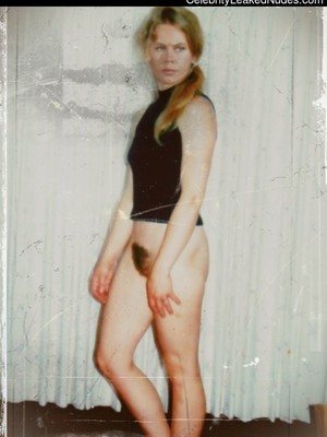 Free Nude Celeb Elizabeth Montgomery 18 pic