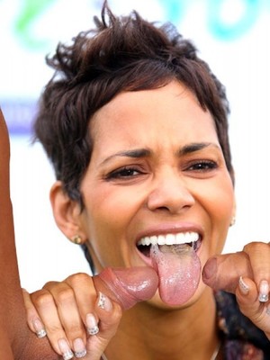 Celebrity Naked Halle Berry 2 pic