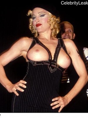 Real Celebrity Nude Madonna 19 pic