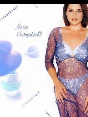 Nude Celeb Neve Campbell 14 pic