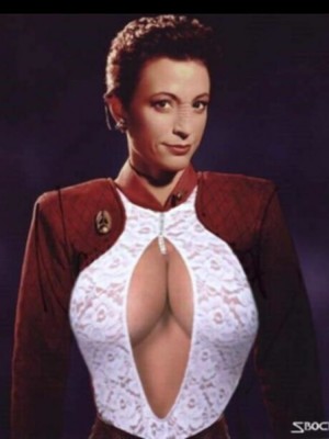 fake nude celebs Star Trek 20 pic