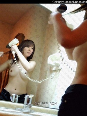 Newest Celebrity Nude Stephanie Hwang 23 pic