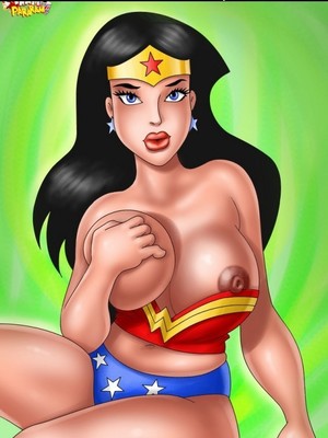 Best Celebrity Nude Wonder Woman 2 pic