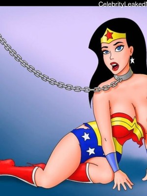 Wonder woman naked pictures